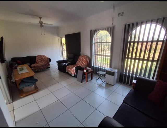 2 BEDROOM APARTMENT FOR SALE IN ALBEMARLE